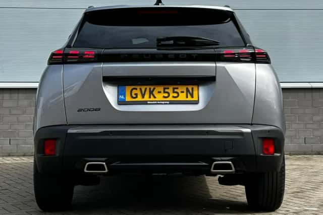 Peugeot 2008 (2024) thumbnail 6