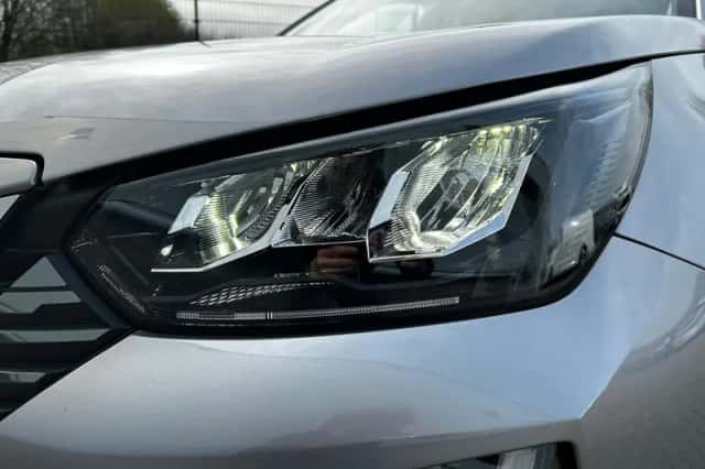 Peugeot 2008 (2024) thumbnail 8
