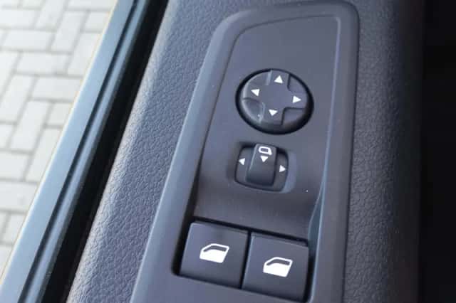 Opel Vivaro (2024) thumbnail 18
