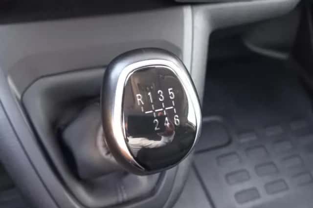 Opel Vivaro (2024) thumbnail 9