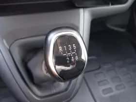 Opel Vivaro (2024) thumbnail 9