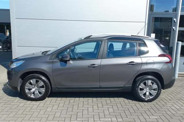 Peugeot 2008 (2017) thumbnail 3