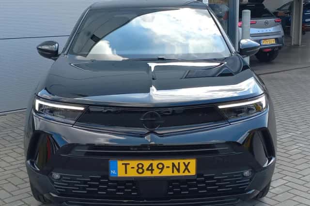 Opel Mokka (2023) thumbnail 3