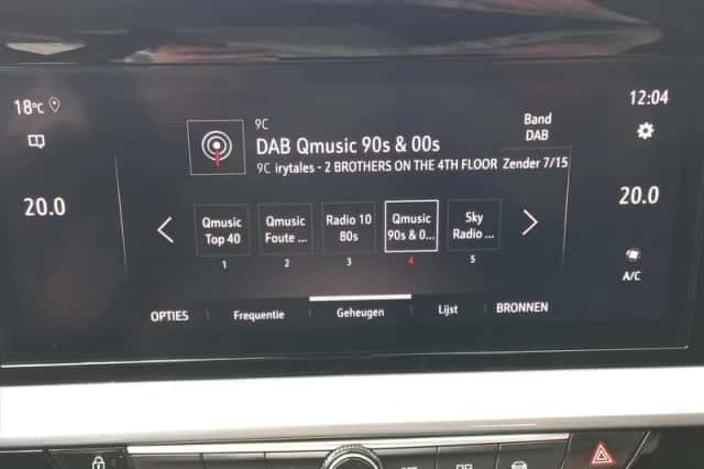 Opel Mokka (2023) thumbnail 30