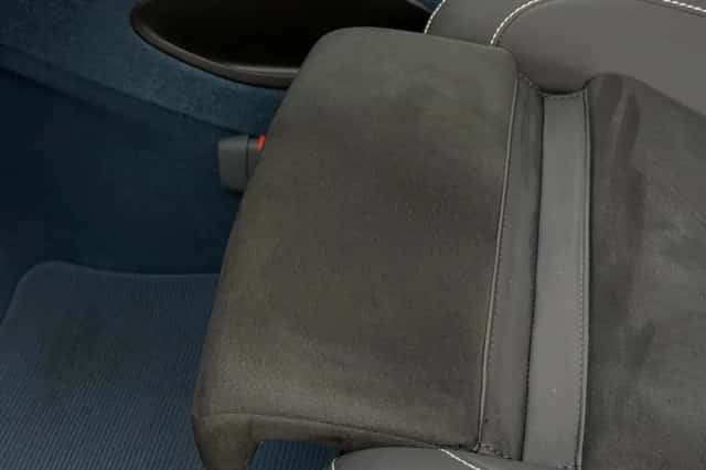 Volvo C40 (2021) thumbnail 20