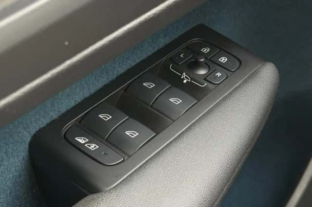 Volvo C40 (2021) thumbnail 27