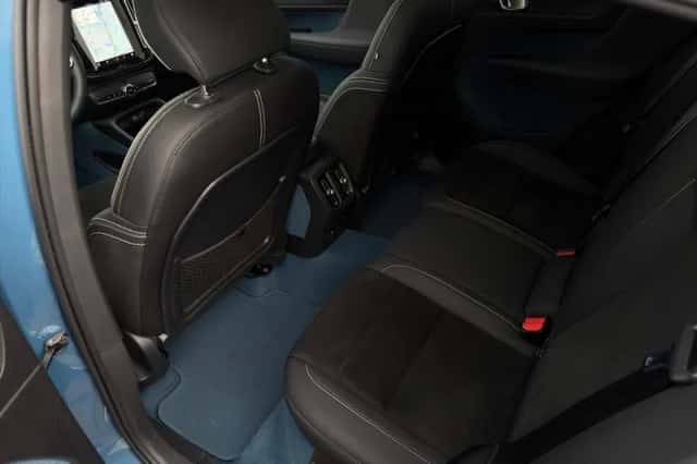 Volvo C40 (2021) thumbnail 52