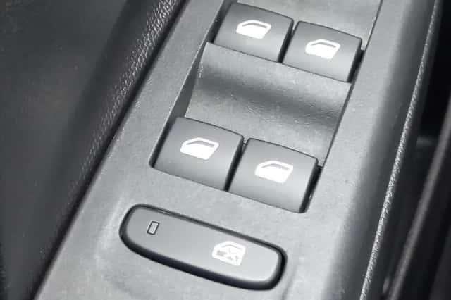 Opel Corsa (2024) thumbnail 16