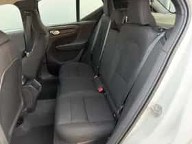 Volvo XC40 (2021) thumbnail 14