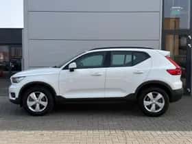 Volvo XC40 (2021) thumbnail 3