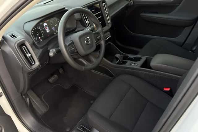 Volvo XC40 (2021) thumbnail 38
