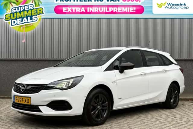 Opel Astra (2022) thumbnail 1