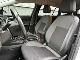 Opel Astra (2022) thumbnail 12