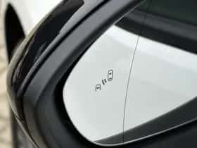 Opel Astra (2022) thumbnail 25