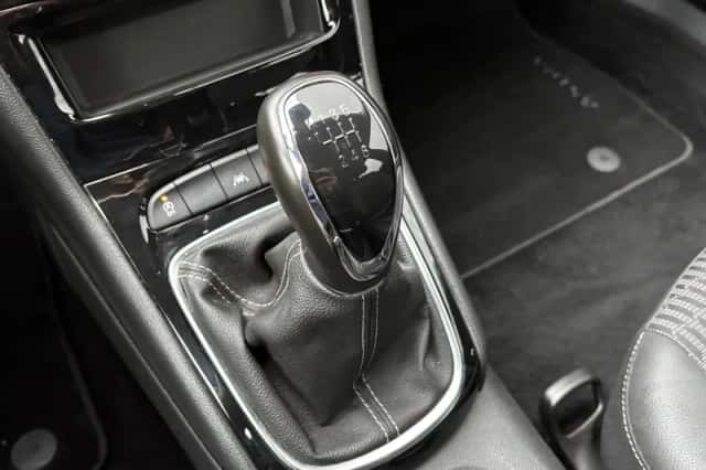 Opel Astra (2022) thumbnail 36