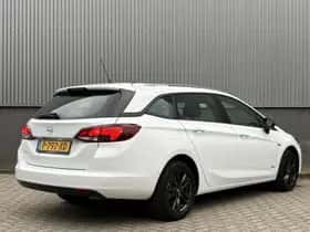 Opel Astra (2022) thumbnail 5