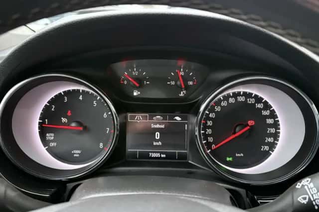 Opel Astra (2022) thumbnail 6
