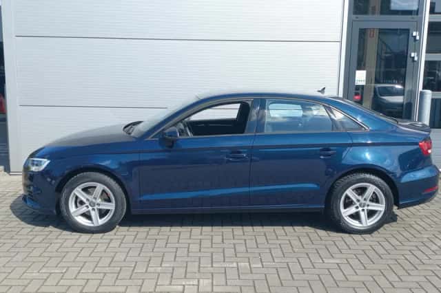 Audi A3 (2020) thumbnail 3