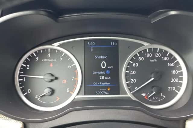 Nissan Micra (2019) thumbnail 5