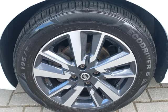 Nissan Micra (2019) thumbnail 9