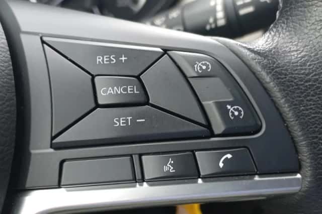 Nissan Micra (2022) thumbnail 17
