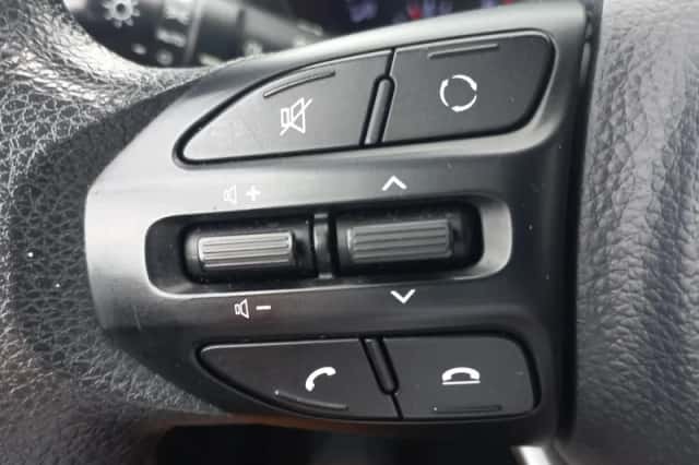 Kia Picanto (2019) thumbnail 18