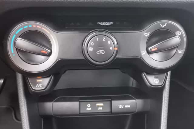 Kia Picanto (2019) thumbnail 6