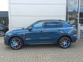 Lynk & Co 01 (2023) thumbnail 3