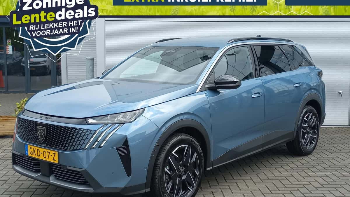 Peugeot 5008 (2024) — foto 1