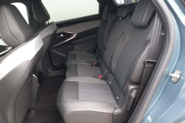 Peugeot 5008 (2024) thumbnail 15