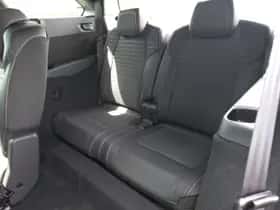 Peugeot 5008 (2024) thumbnail 16