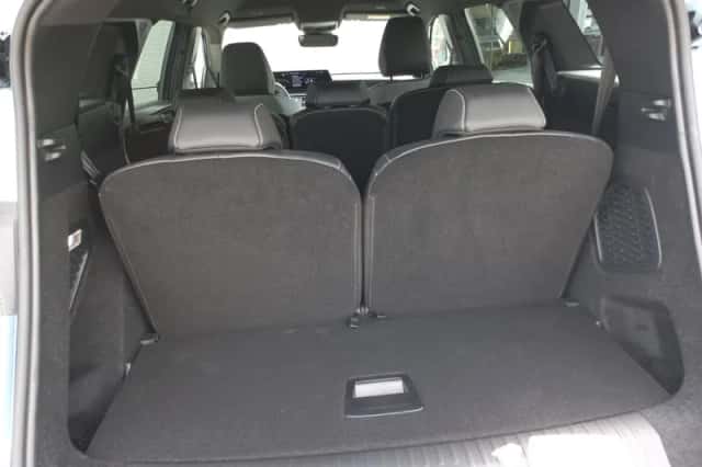 Peugeot 5008 (2024) thumbnail 18