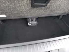 Peugeot 5008 (2024) thumbnail 20