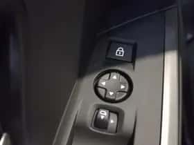 Peugeot 5008 (2024) thumbnail 22