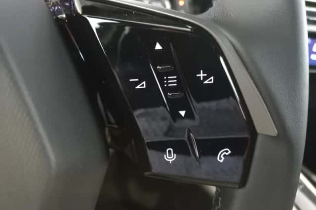 Peugeot 5008 (2024) thumbnail 24