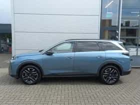 Peugeot 5008 (2024) thumbnail 4
