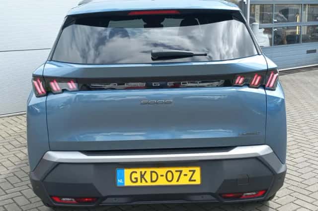 Peugeot 5008 (2024) thumbnail 38