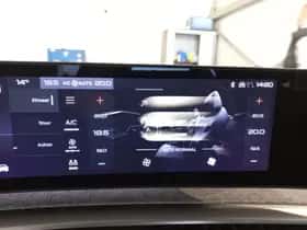 Peugeot 5008 (2024) thumbnail 7