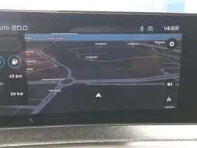 Peugeot 5008 (2024) thumbnail 8