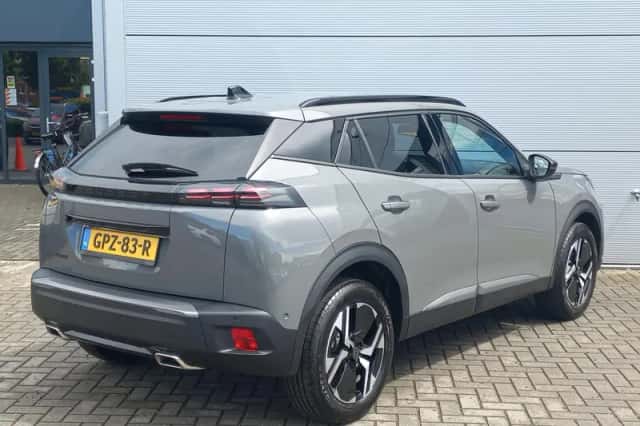 Peugeot 2008 (2024) thumbnail 5