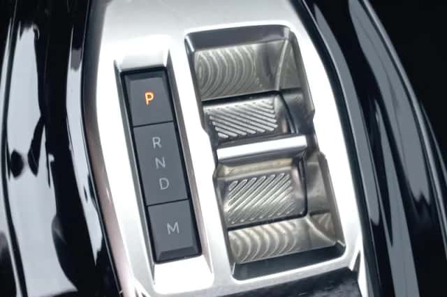 Peugeot 2008 (2024) thumbnail 10