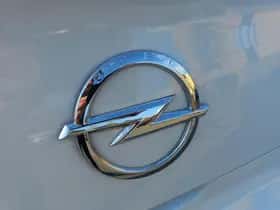 Opel Adam (2016) thumbnail 28