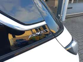 Opel Adam (2016) thumbnail 35