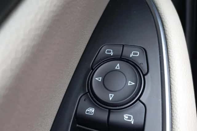 Opel Insignia (2020) thumbnail 25