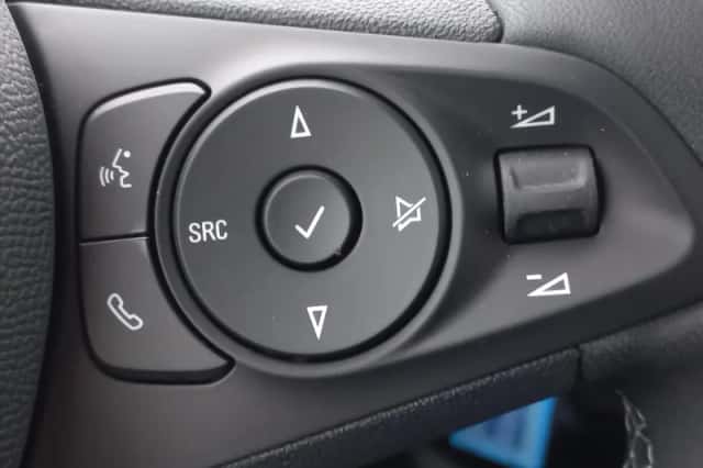 Opel Corsa (2024) thumbnail 18