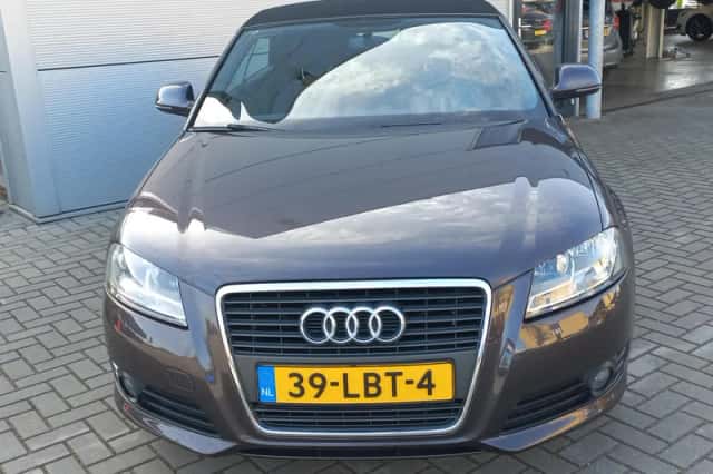 Audi A3 (2010) thumbnail 3