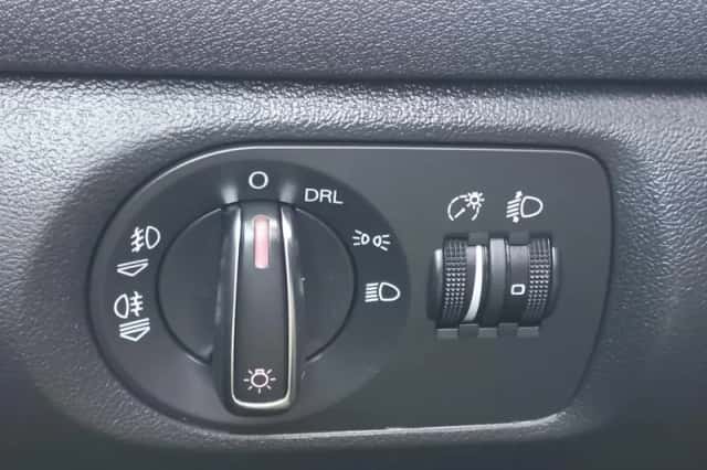 Audi A3 (2010) thumbnail 24