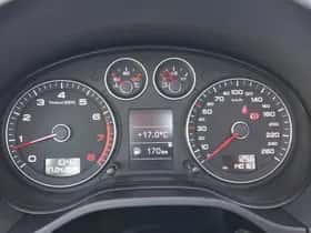 Audi A3 (2010) thumbnail 8