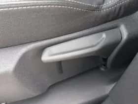 Peugeot 3008 (2024) thumbnail 14