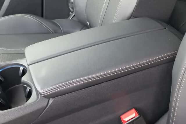 Peugeot 3008 (2024) thumbnail 15